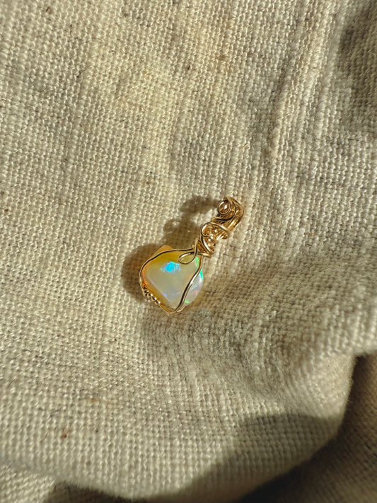 Ethiopian Opal - Pendant